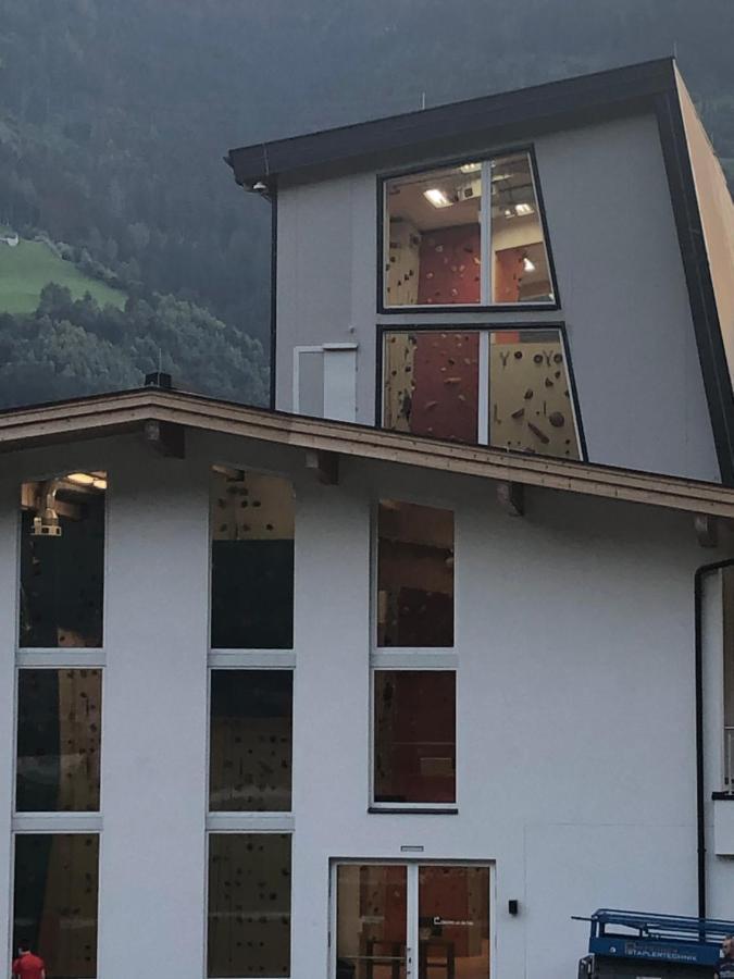 Zillerglueckhuette - 5 Sterne Camping Aufenfeld Aschau Im Zillertal Exterior photo